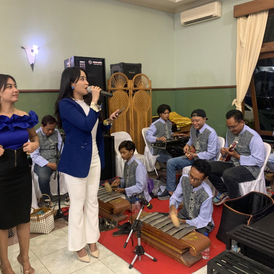 PAKET HIBURAN DAN EVENT - samping