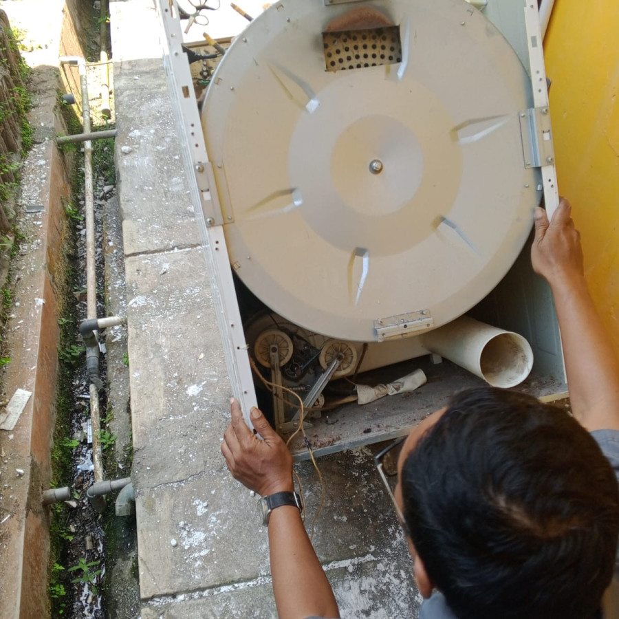 Perbaikan Pengering Cygnus 16509 (Overhoul, Cleaning, dan Perbaikan Modul) - depan