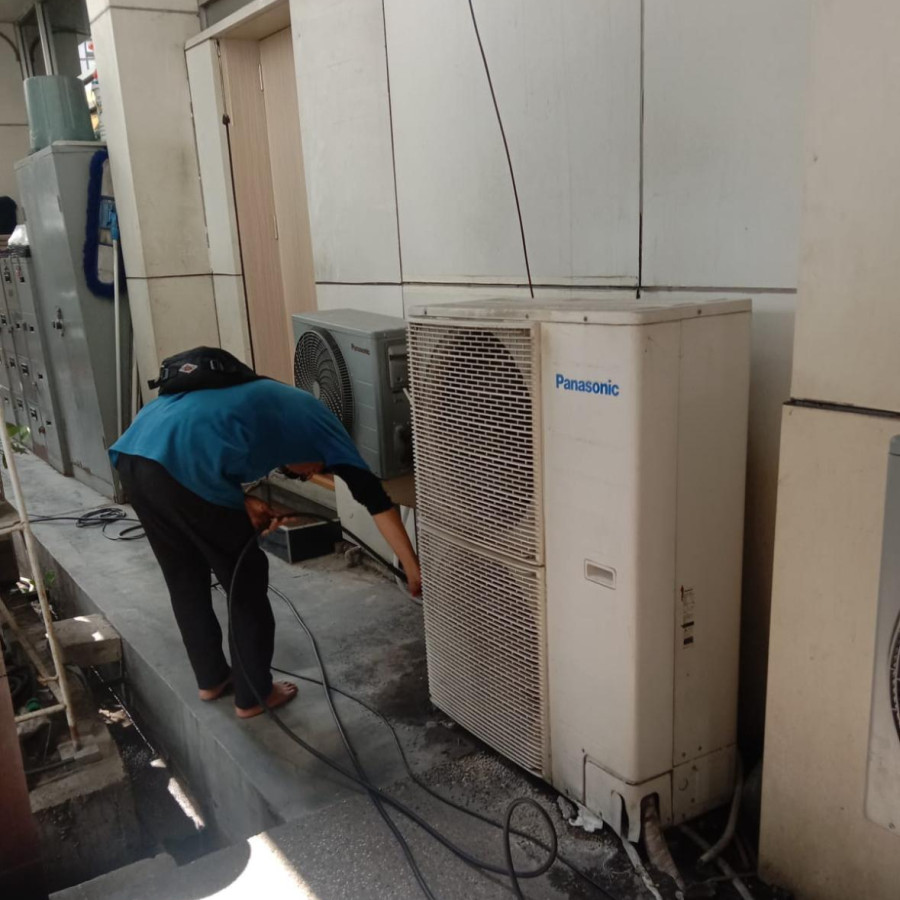 Isi freon AC 5 PK