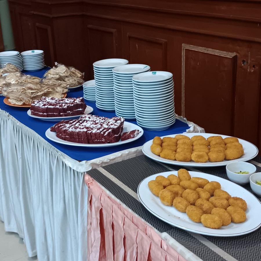 Coffee Break - depan