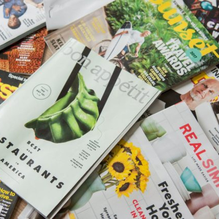 Cetak Buku Dokumen Spesifikasi : Kertas HVS A4, 600 Halaman, full color, softcover