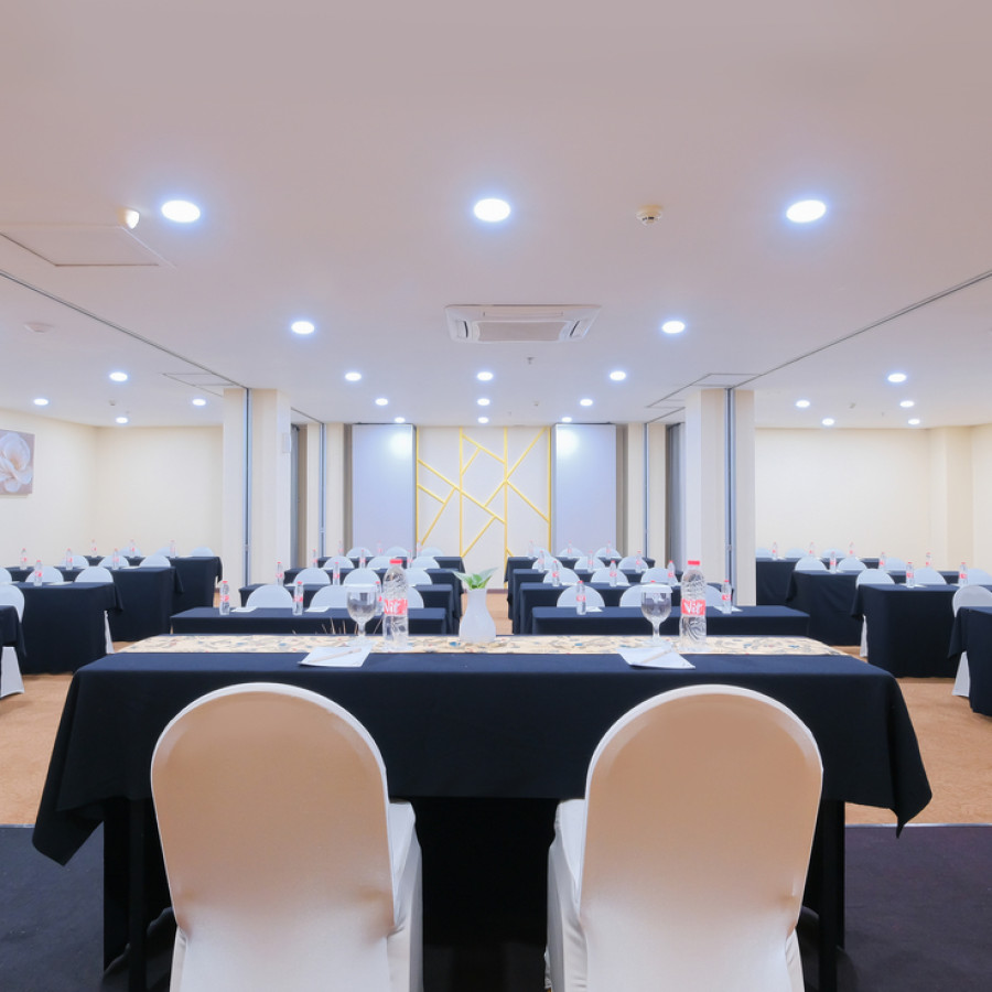 Residential Fullboard Meeting Twin Share Occ - utama