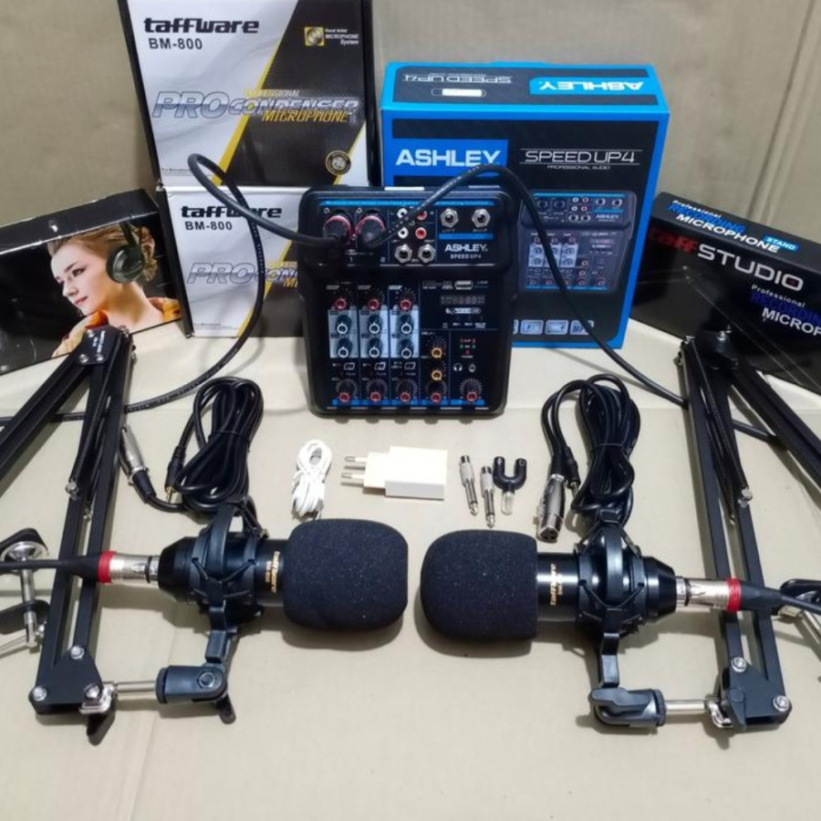 Set Peralatan Podcast 2 orang