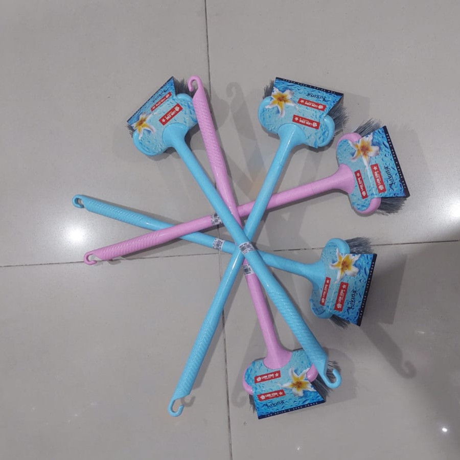 Sikat Pembersih Kamar Merek Lion Star