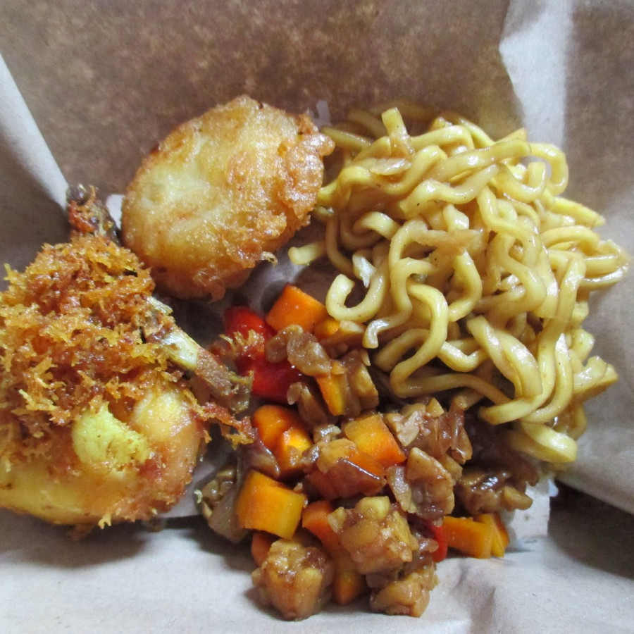 Nasi bungkus catering kemuning - depan