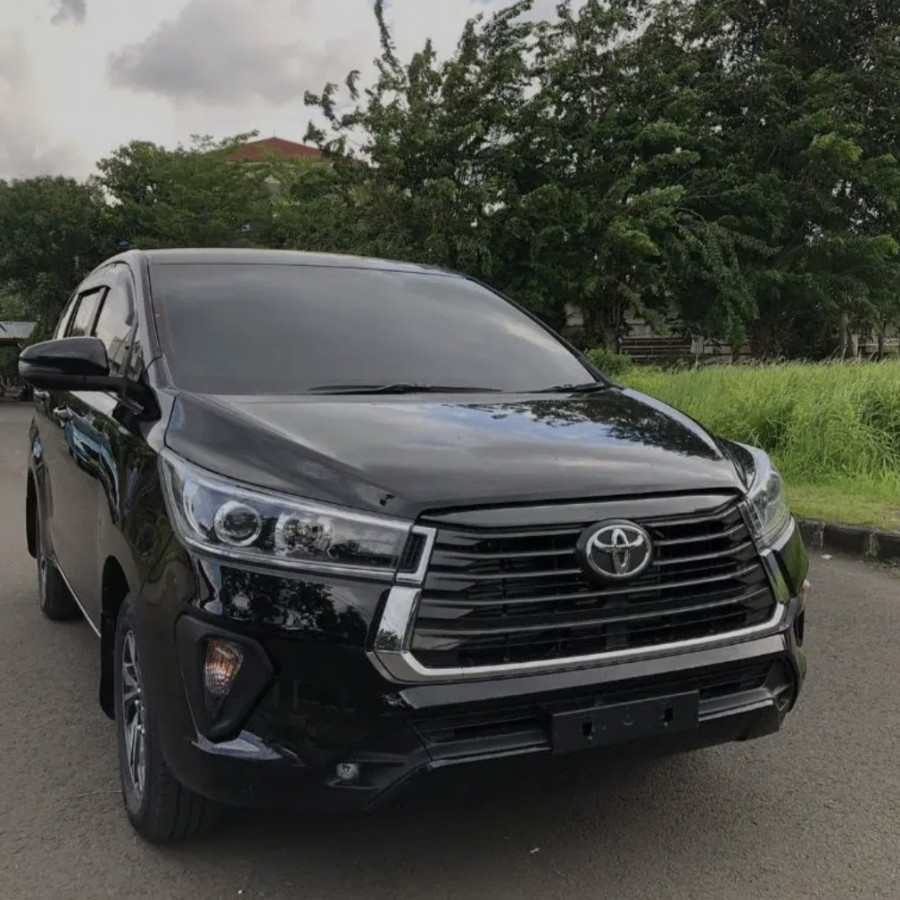 Sewa Mobil Innova All in dalam kota - utama