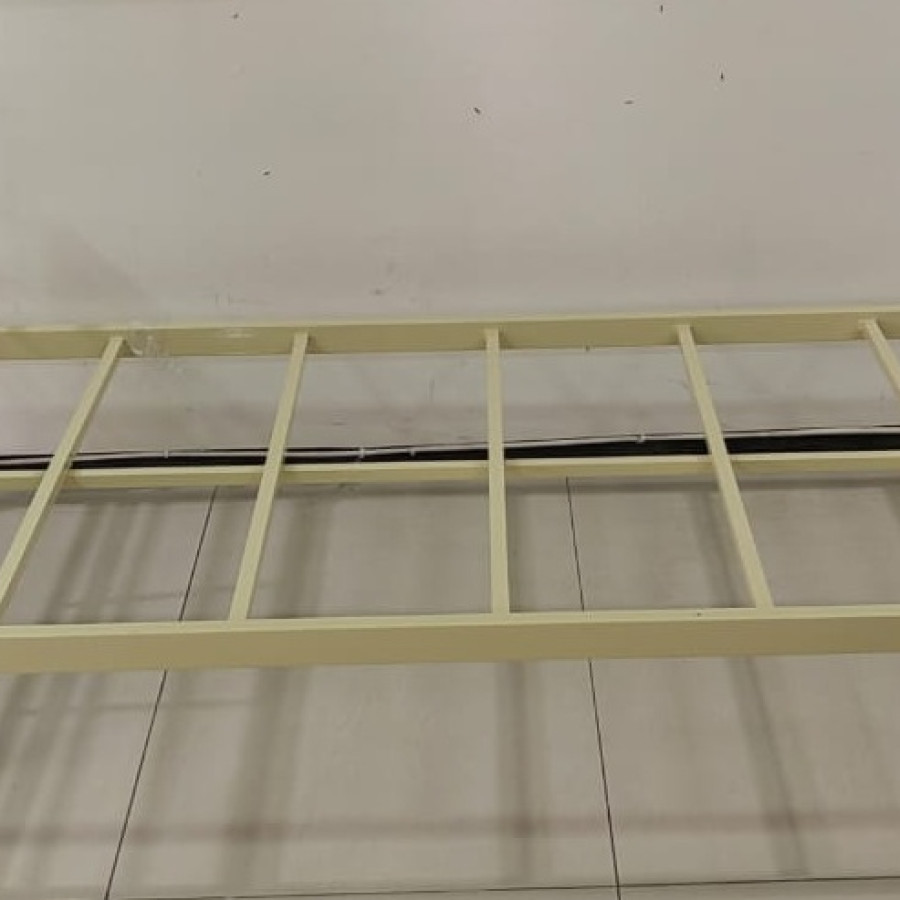 RANJANG BESI PAKAI RODA - samping