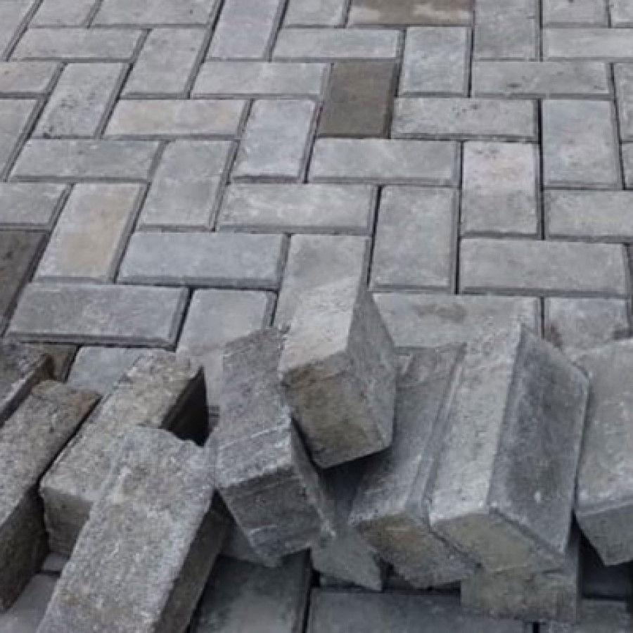 PAVING BLOCK TEBAL 6 CM