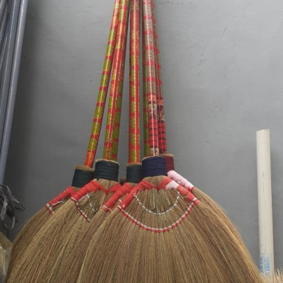 SAPU IJUK JERAMI