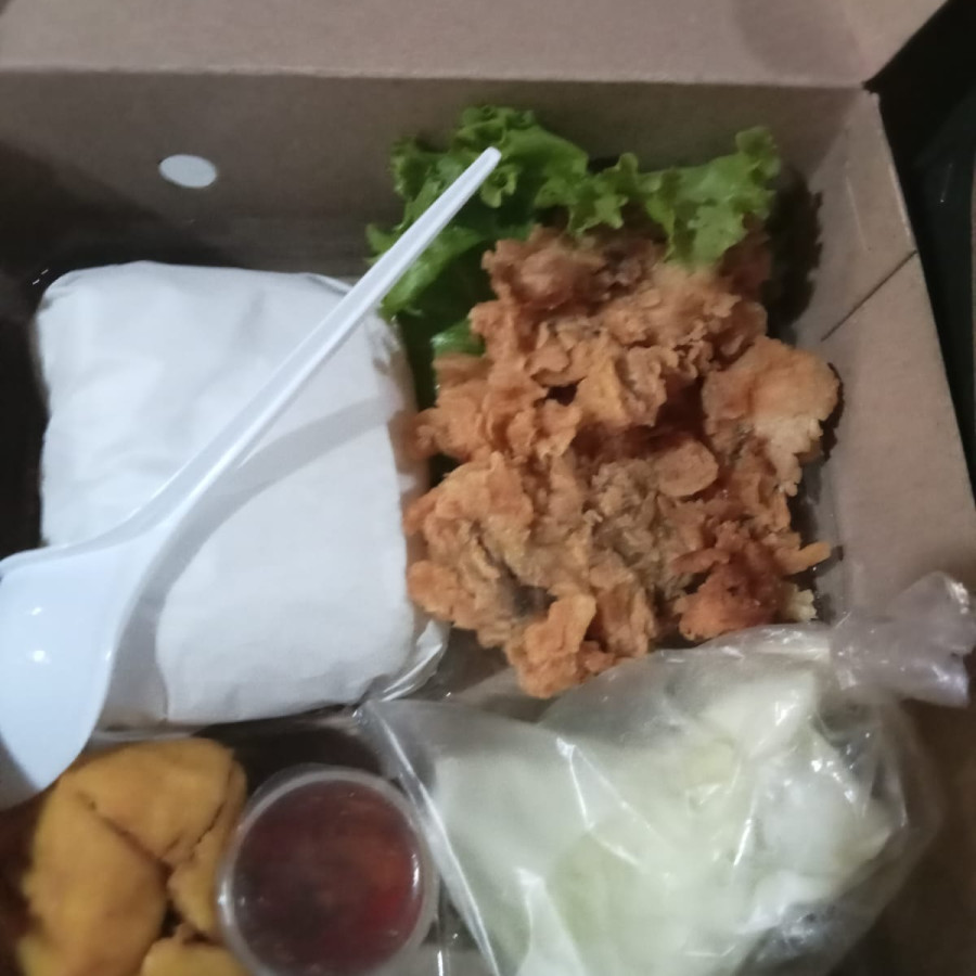 Paket Makanan dan Minuman
