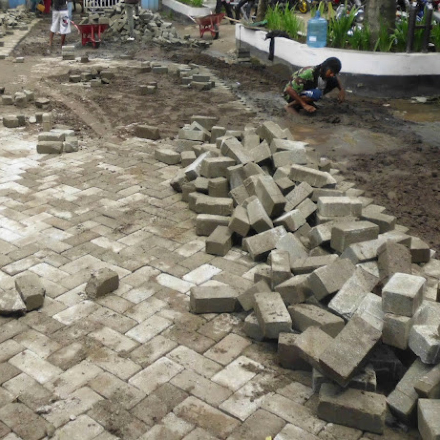 Bongkaran Paving per m2