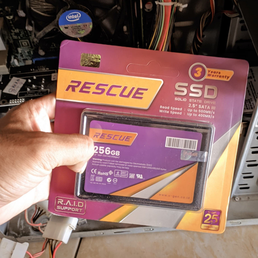 Tambah ssd 256gb+cady