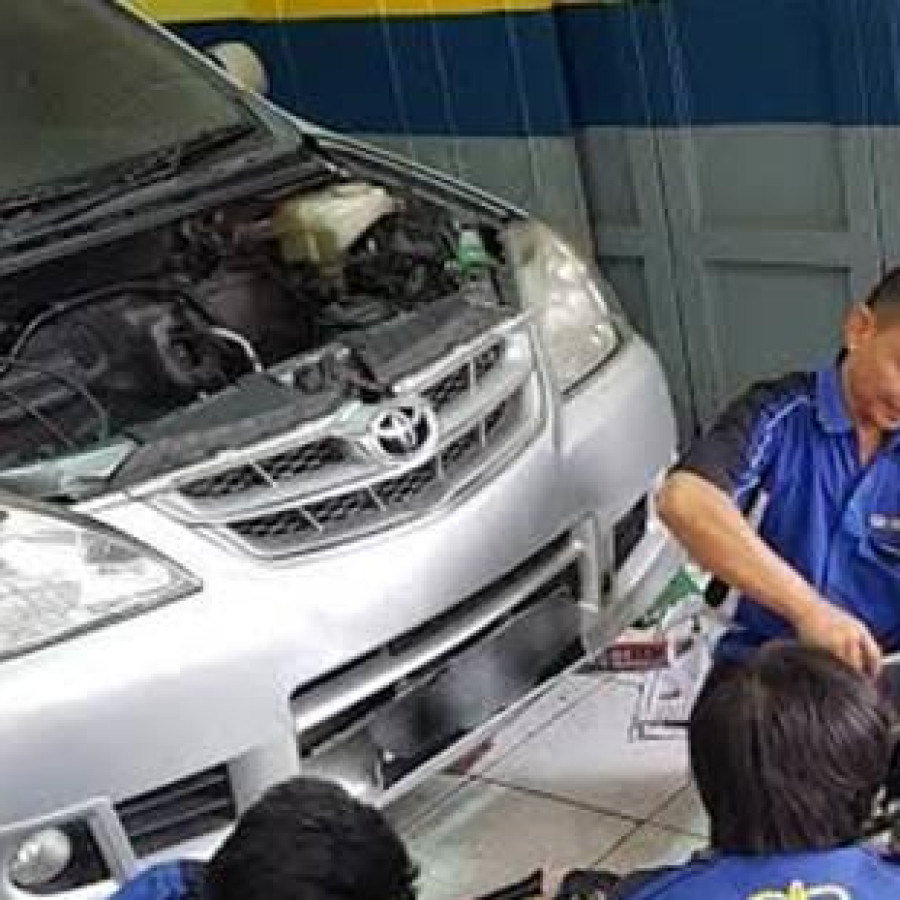 Jasa Servis Pemel. Toyota Avanza : Ganti Oli, Dinamo Bendik - samping