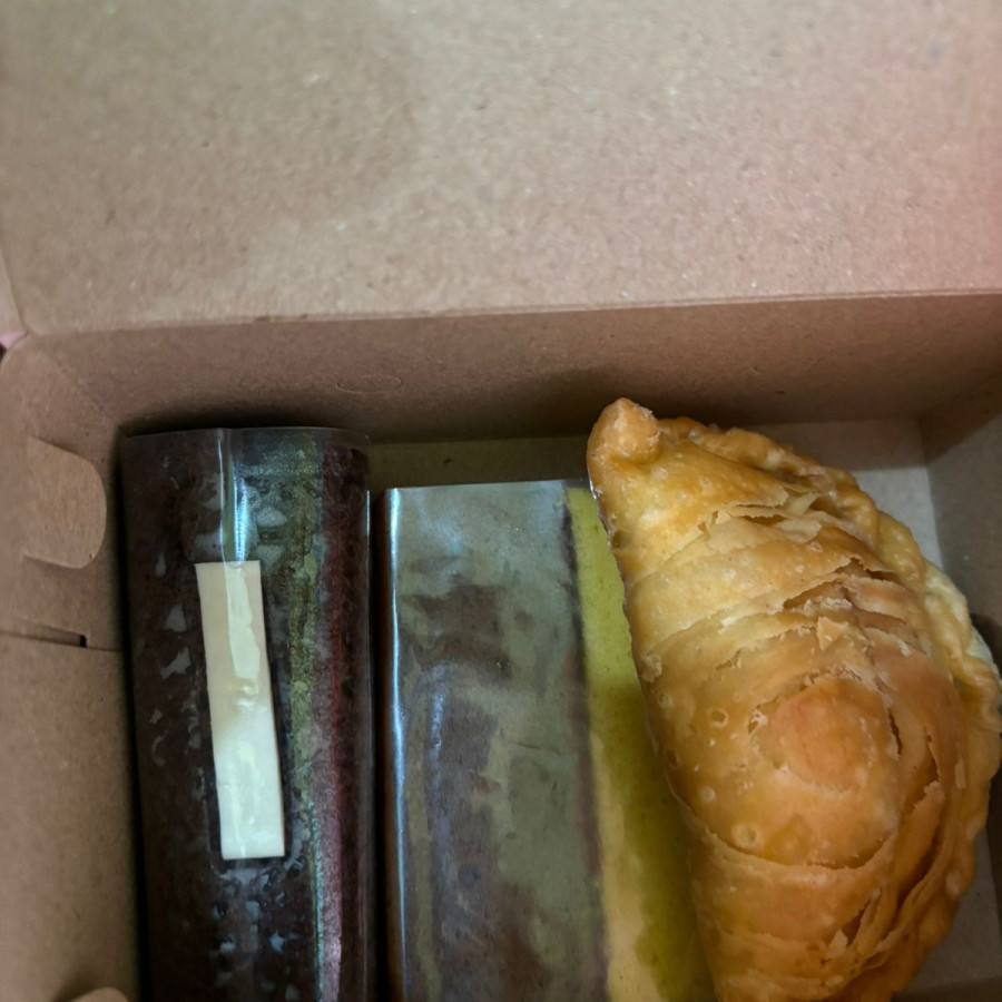 KUE KOTAK 2 - depan