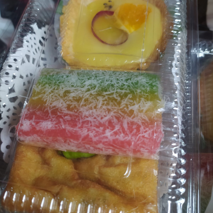 snack harian dokter