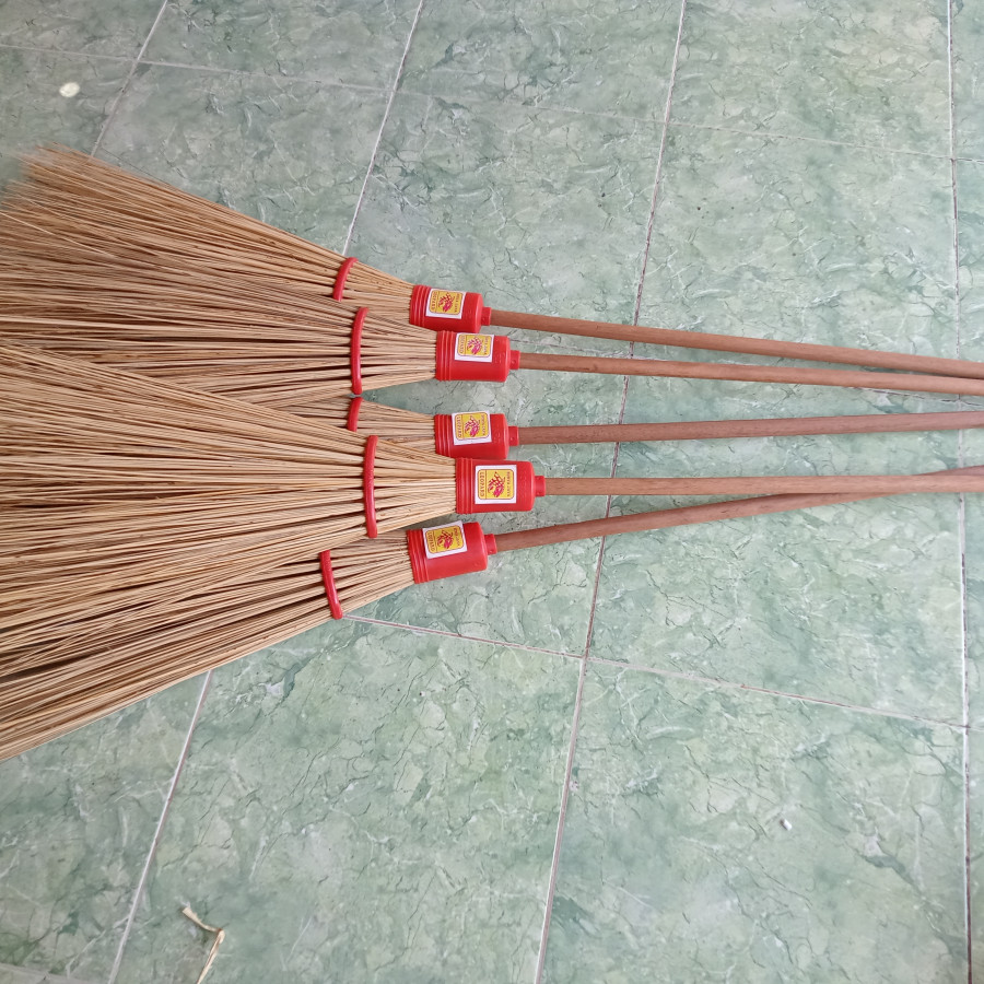Sapu Lidi Aren Bergagang