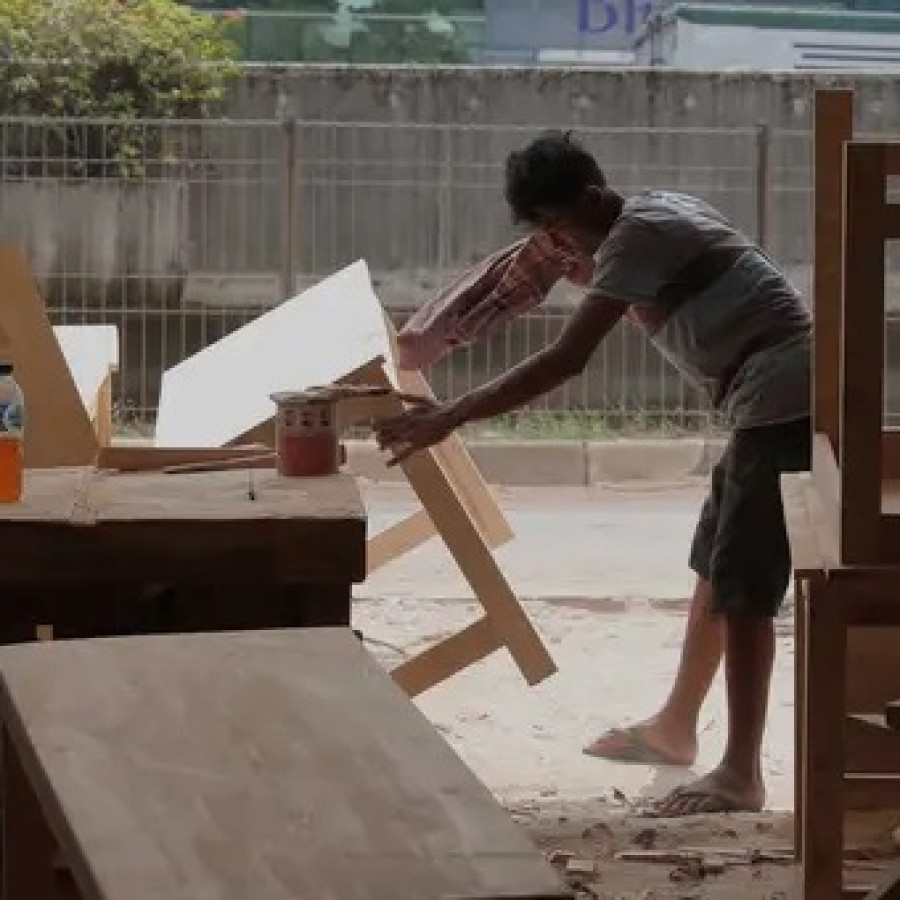 paket pemeliharaan meja & kursi kantor - depan