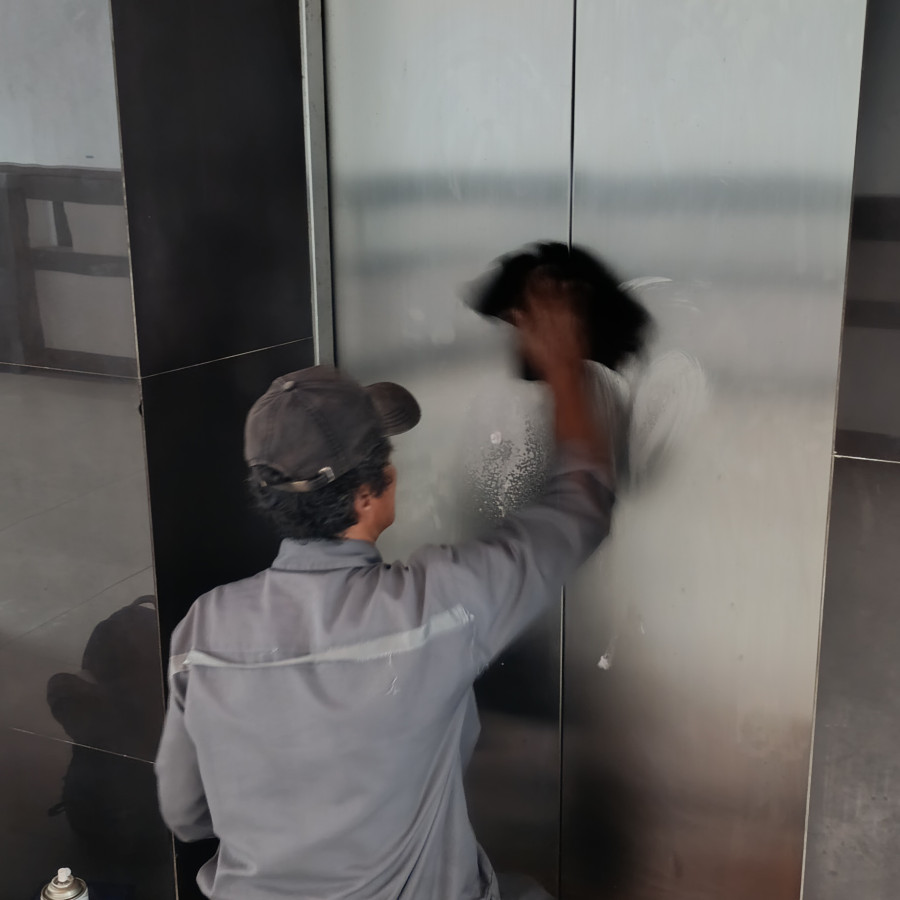 jasa perawatan/servis lift elevator escalator - detail