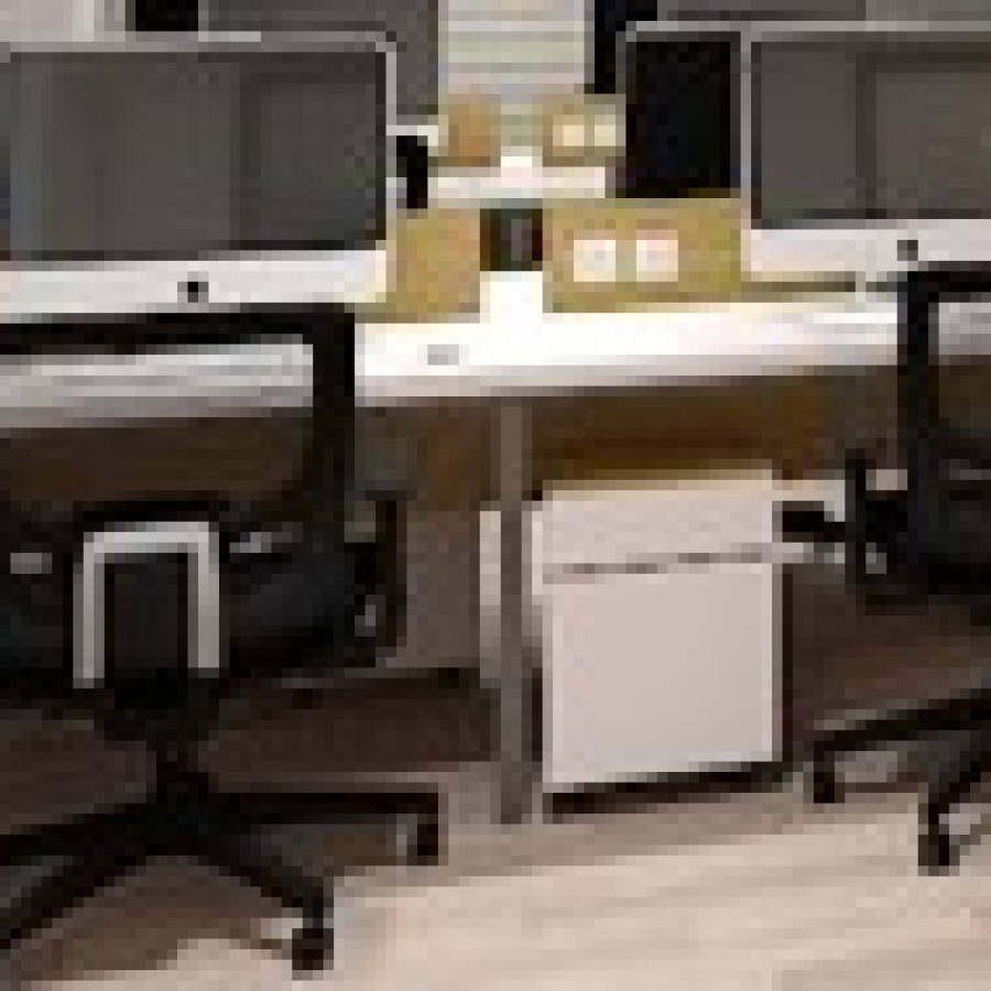 Meja Staff Workstation (1 group isi 4 org)