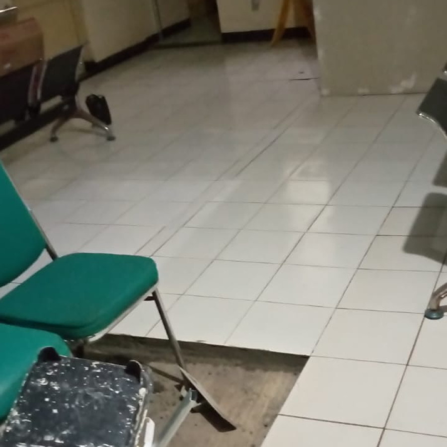 pasang keramik 30x30 - utama