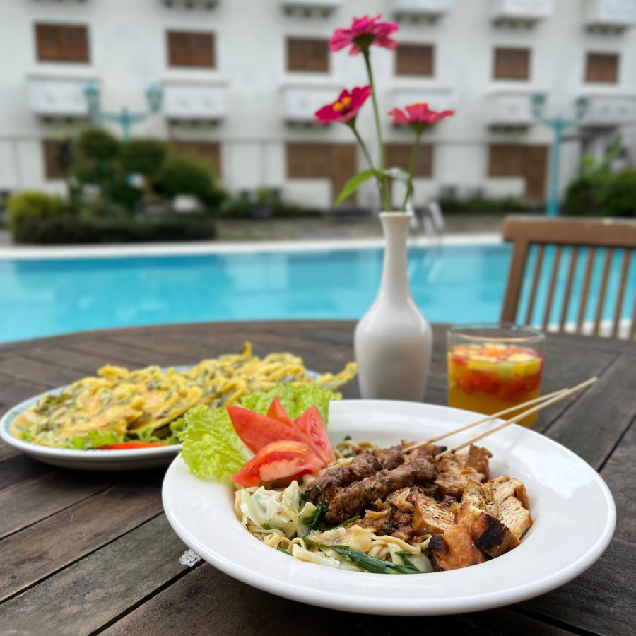 Paket Makan & Minum - samping