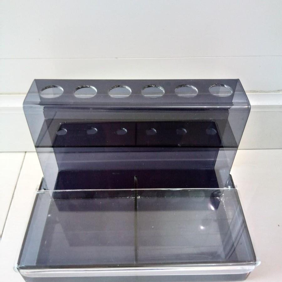 Rak Mikropipet bahan akrilik