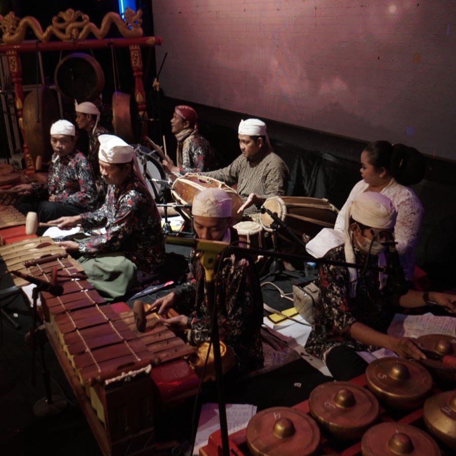 Jasa Penampil Kesianian Group - depan