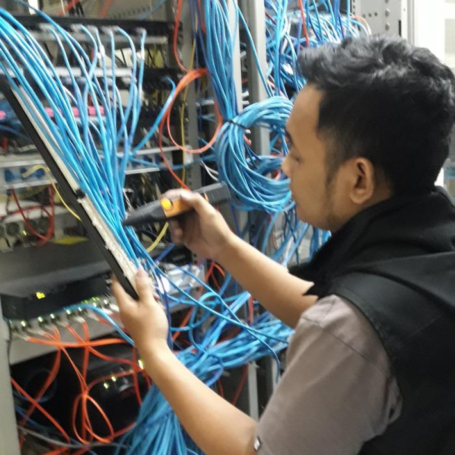 Perapian dan Pembenahan Instalasi Kabel + material bantu - samping