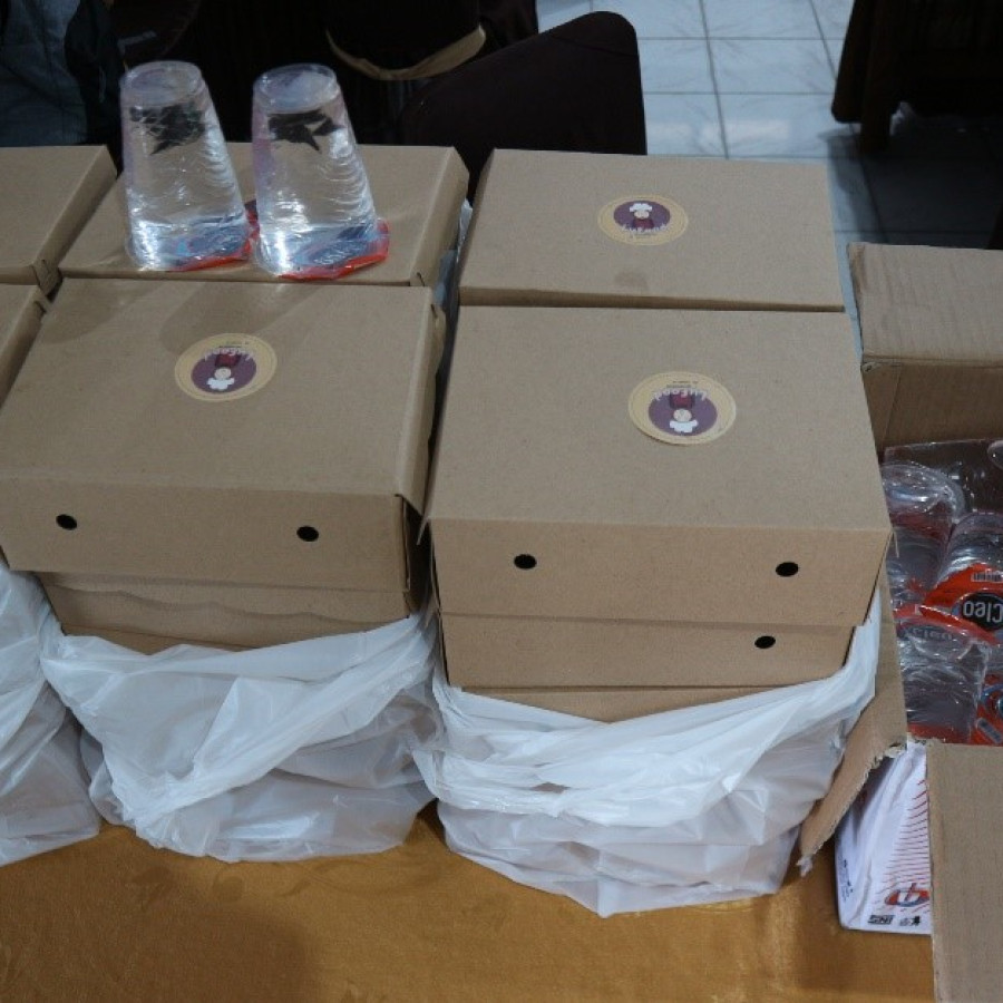 Snack Box- Kue Kotak - depan