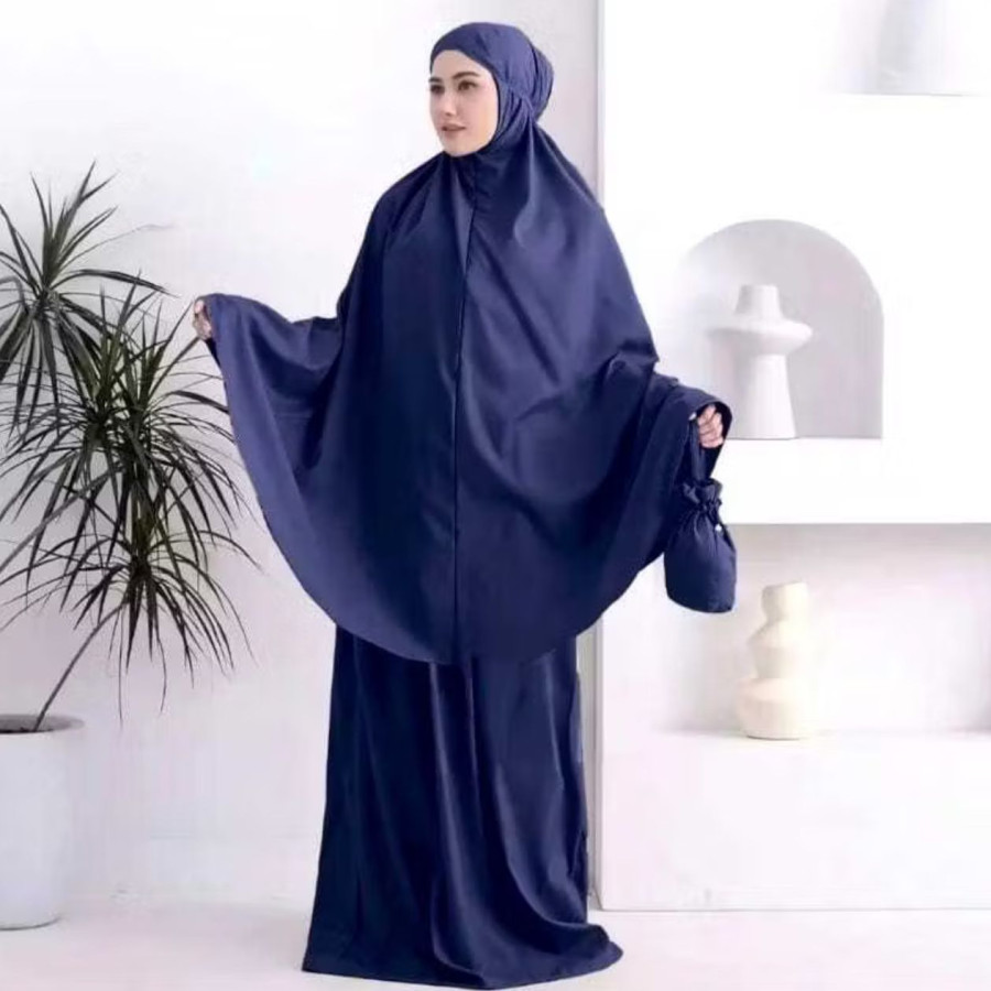 Mukenah wanita