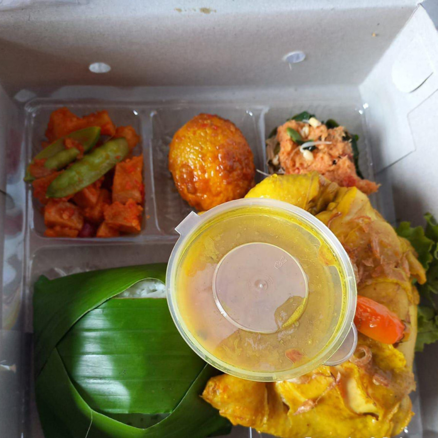 Nasi Box Lengkap