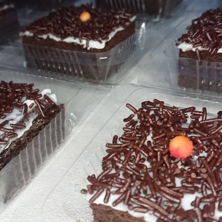 Brownis manis