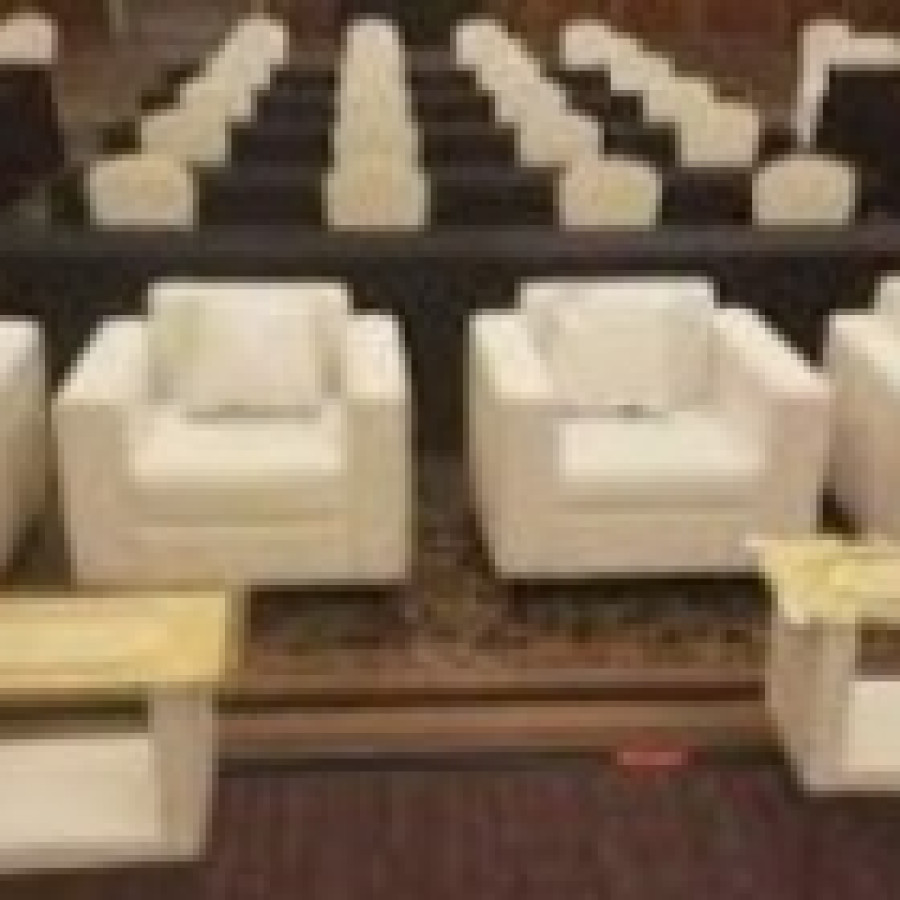 SEWA SOFA TAMU VIP SATU SET - depan