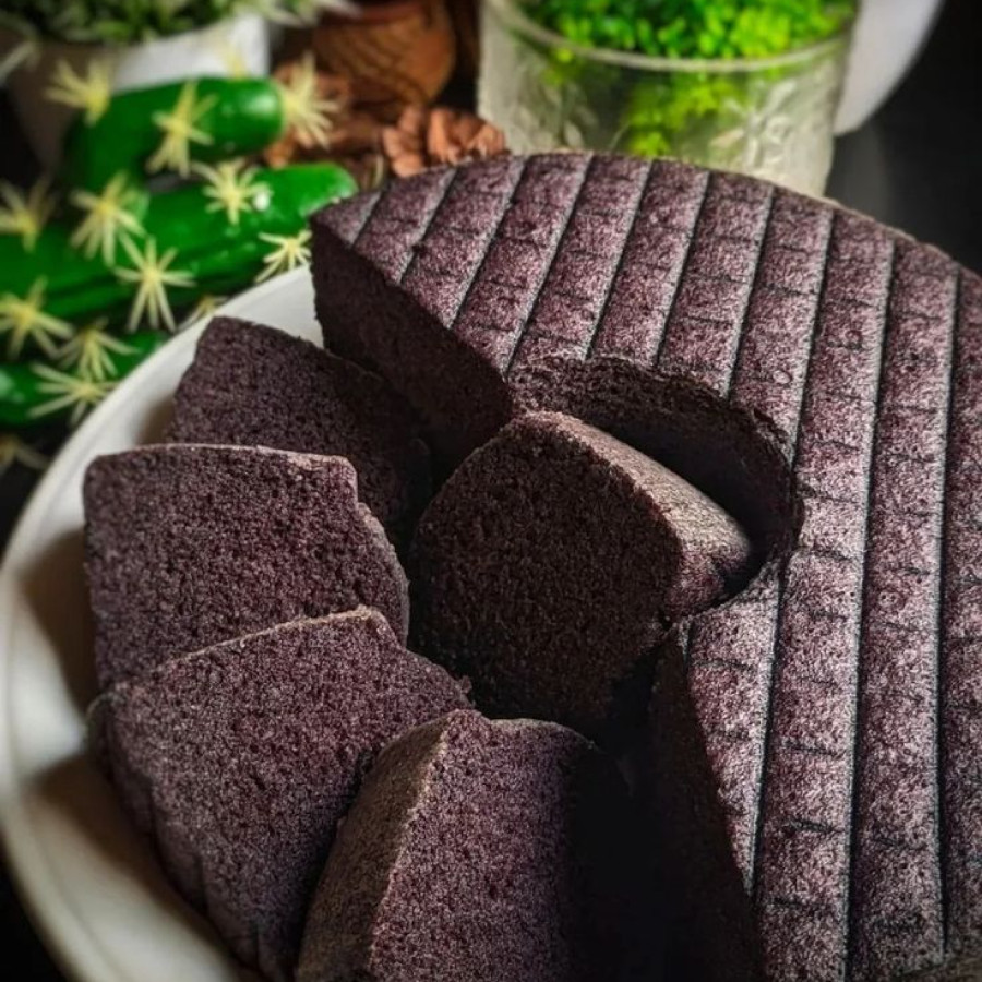 Bolu Ketan Hitam - depan