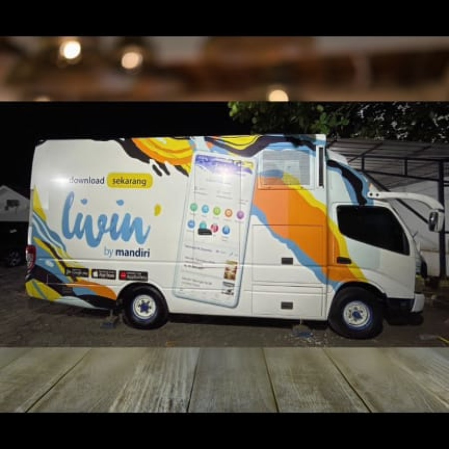 Rebranding Sticker Body Mobil Besar