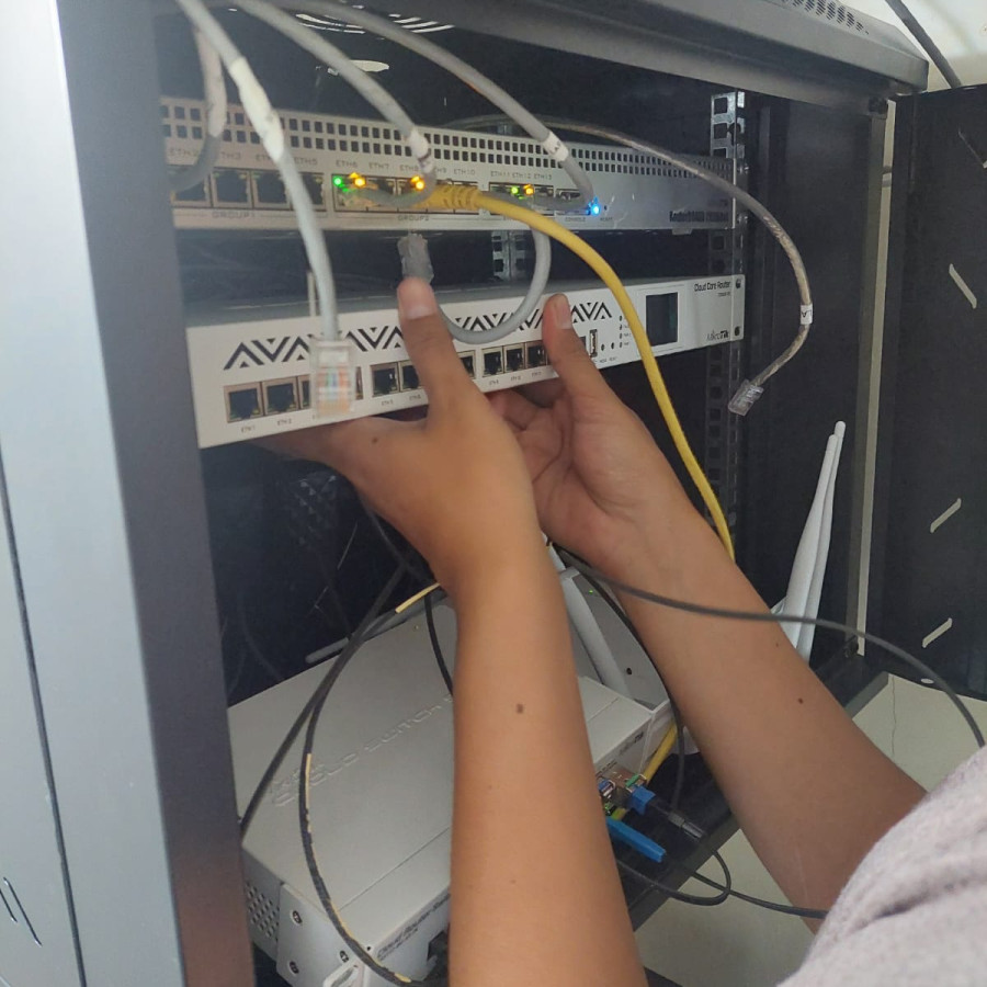 Pemeliharaan Peralatan Jaringan Internet