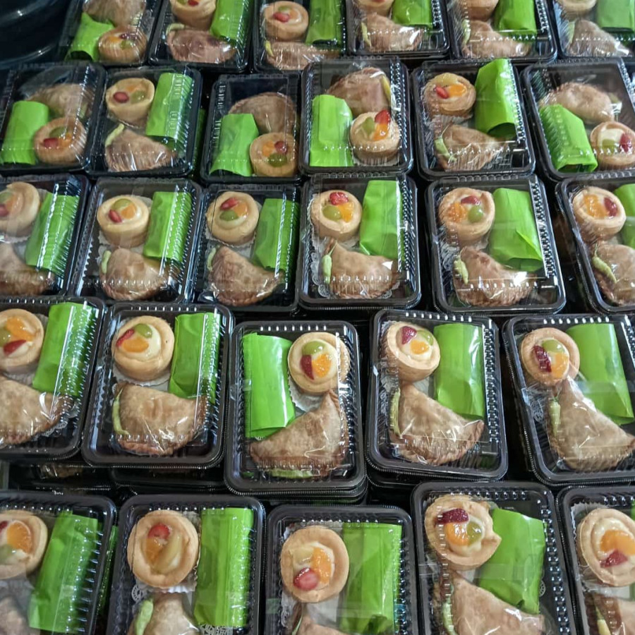 Snack Box isi 3 - utama