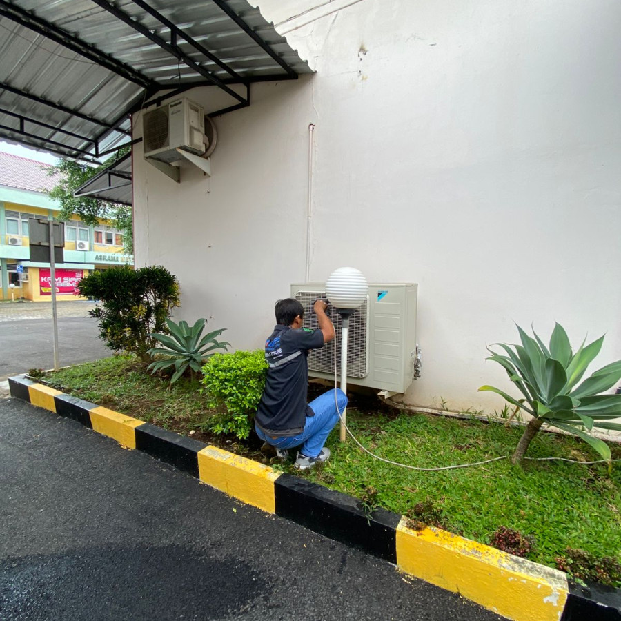 Service/Cuci AC Standing Floor 5 PK