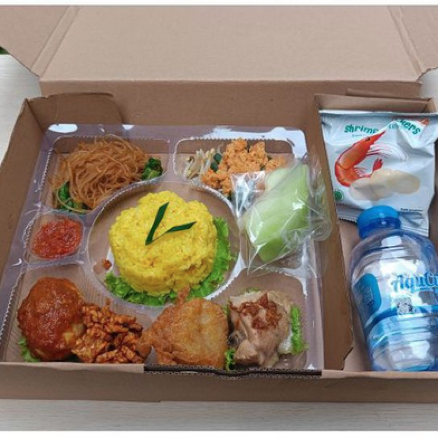 Nasi Box dengan Minum - depan