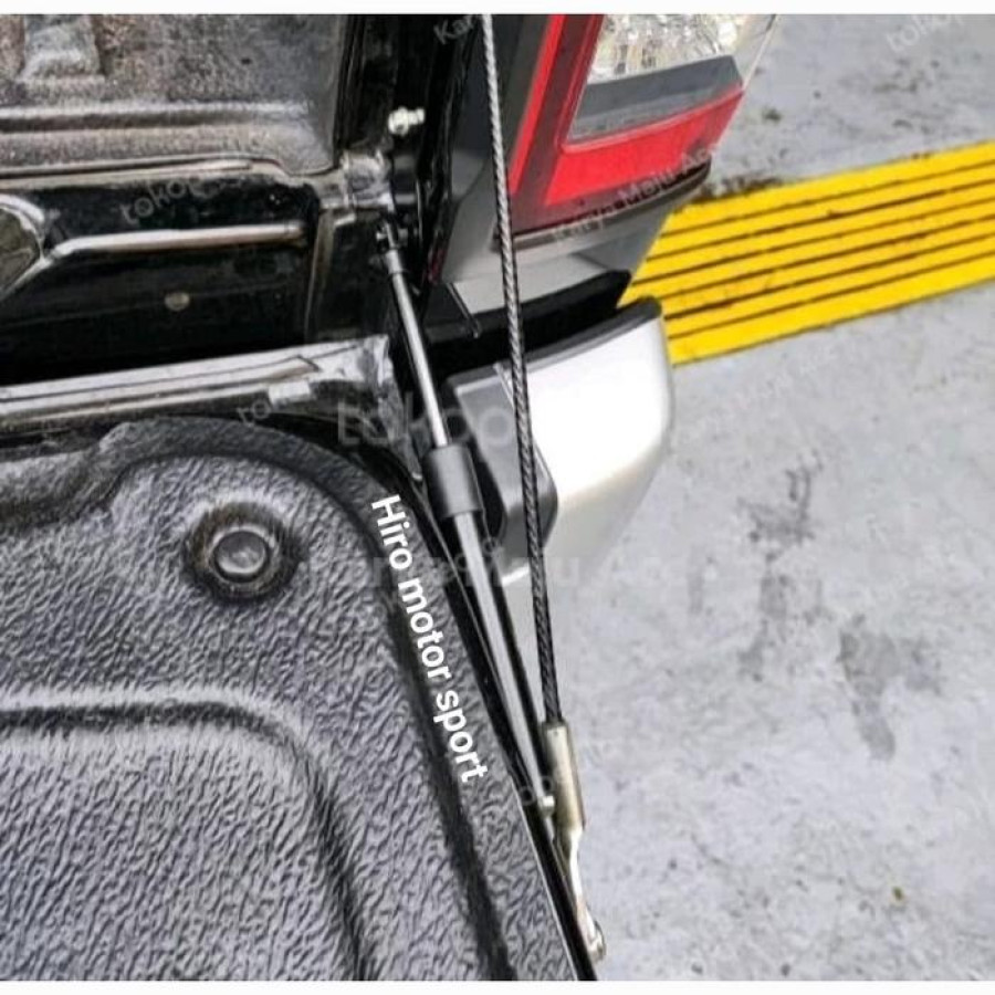 HIDROLIS BAGASI MOBIL HILUX