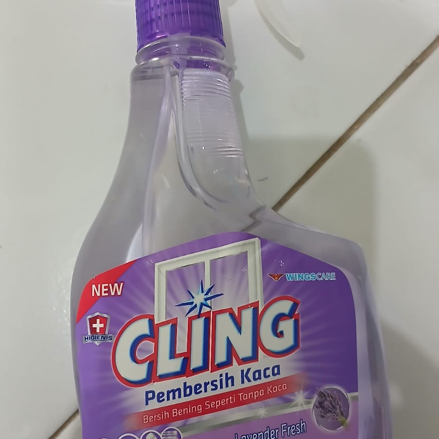 Cairan Pembersih Kaca Cling