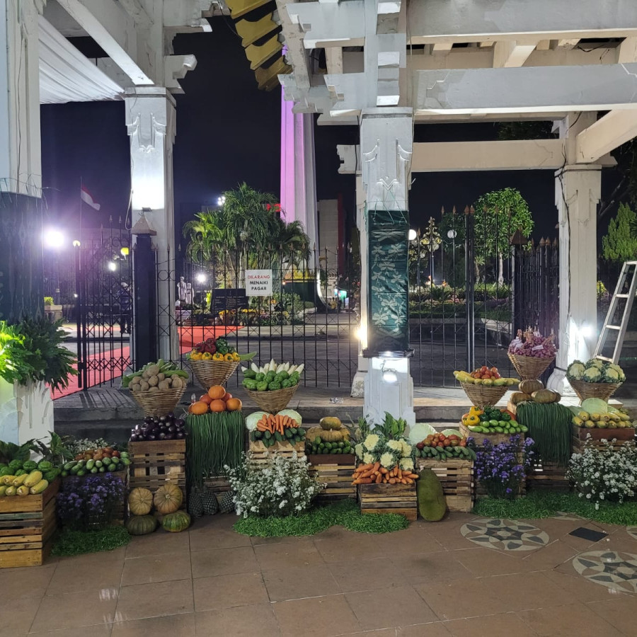 DEKORASI PROPERTI TAMAN (SAYURAN DAN BUAH-BUAHAN) - detail