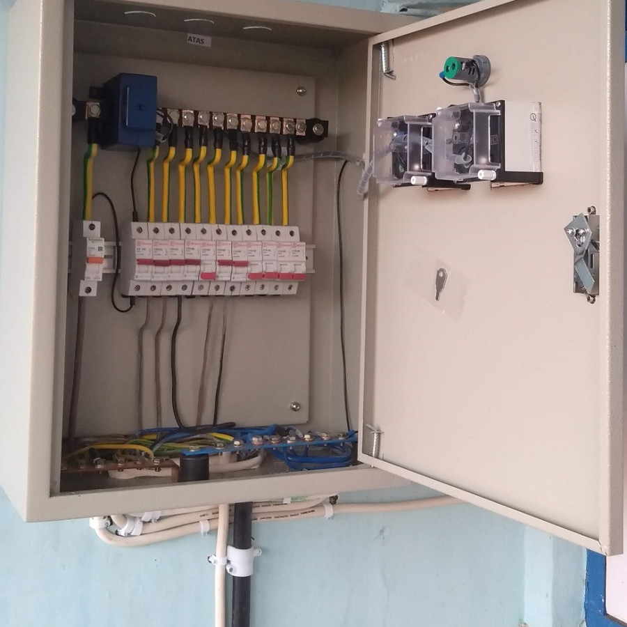 Panel LVMDP 1phase 13kva 240v - depan