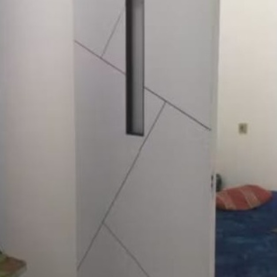 1 paket pintu+ rel sleding - utama