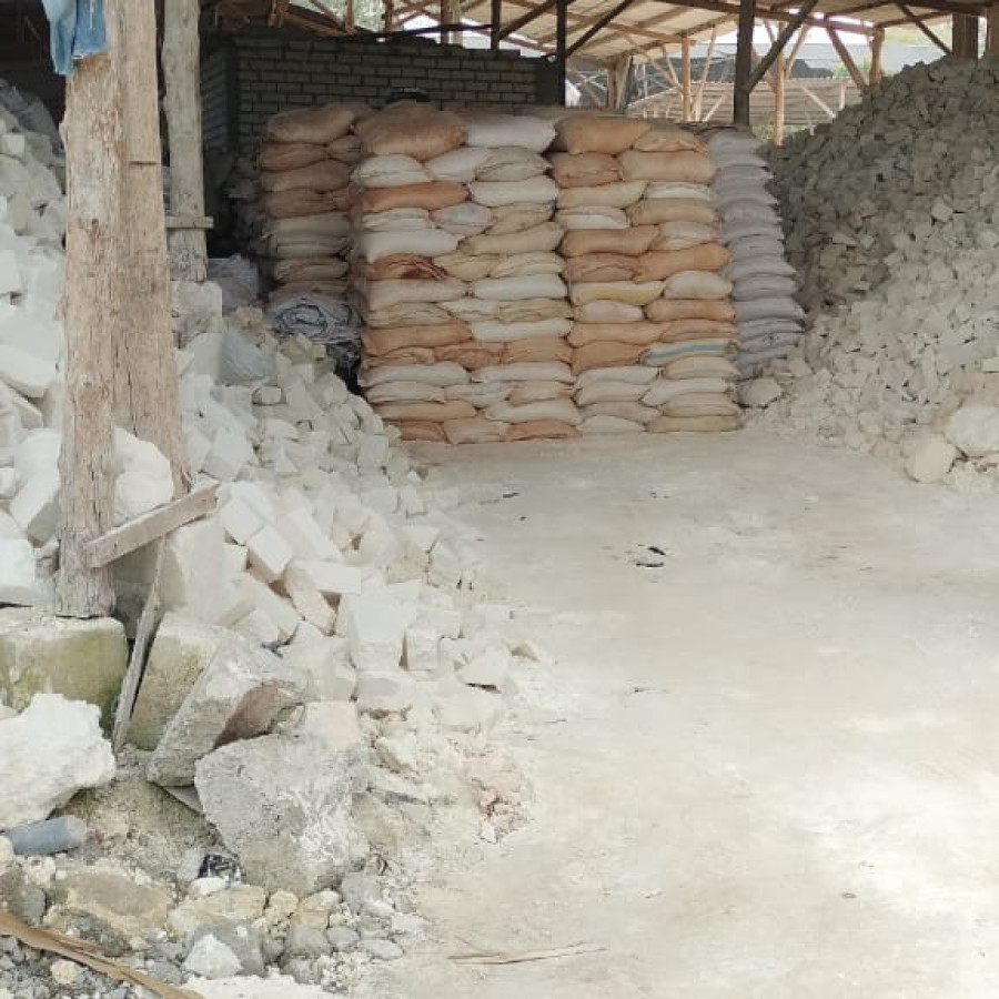 Dolomite Mesh 80 Kemasan Sak 50 Kg - depan