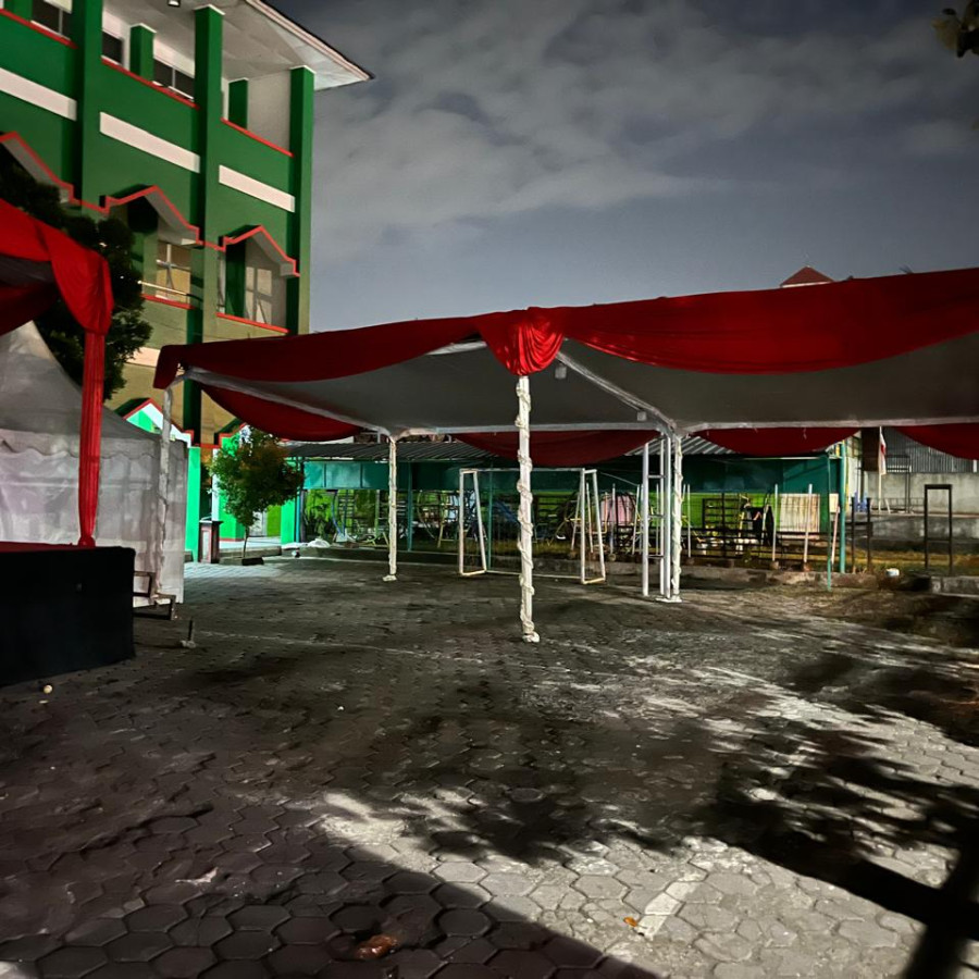 Tenda Dekorasi - depan