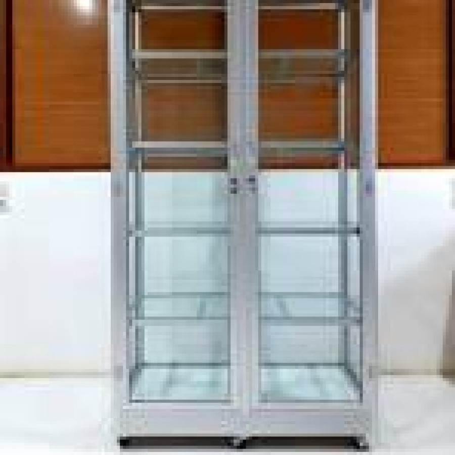 Lemari Etalase Bahan Aluminium Ukuran 50 x 110 cm Tebal Kaca 4 mm