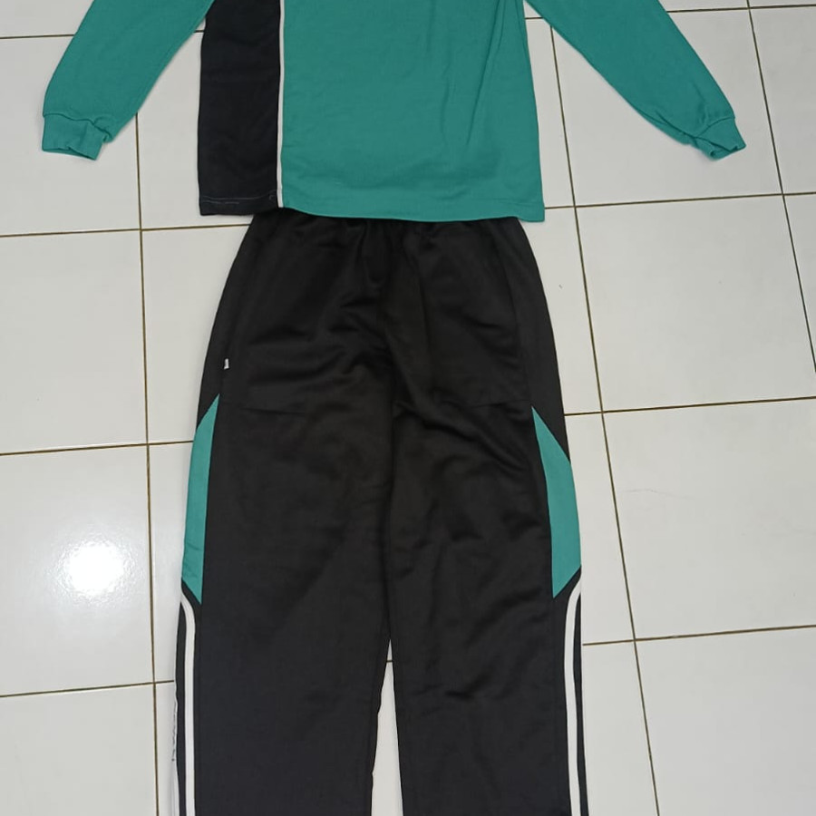 Pakaian Penghuni Panti (Seragam Olahraga)