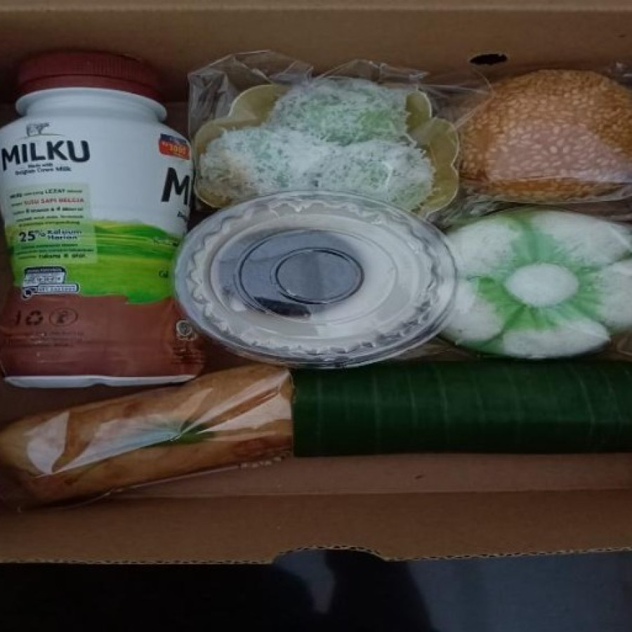 KATA SNACK KOTAK MILKU