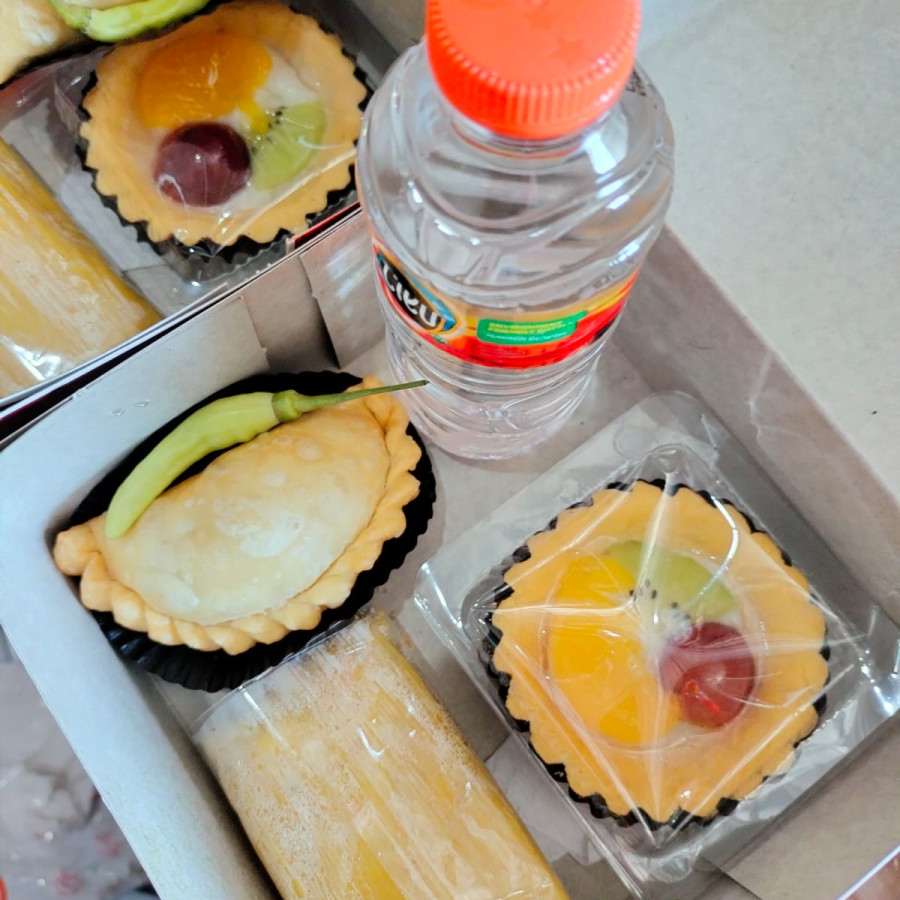Snack By Request - depan